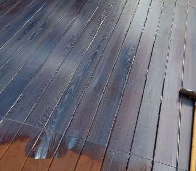 Posa e oliatura decking da esterno